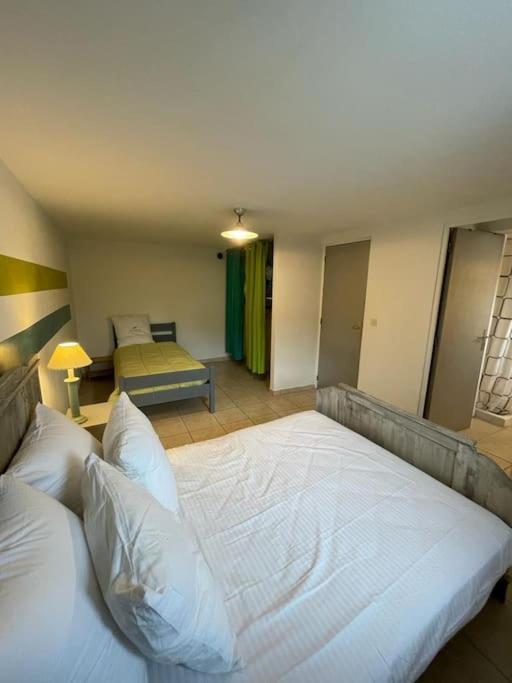 Appartement Paisible Pres Des Pistes De Ski 4 Pers Fontrabiouse المظهر الخارجي الصورة